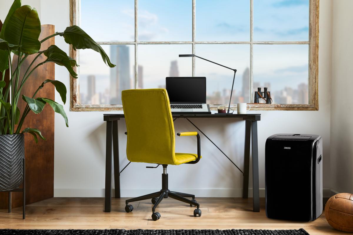 Кондиционер мобильный Zanussi Massimo Solar Black Wi-Fi ZACM-09 MS-H/N1 Black